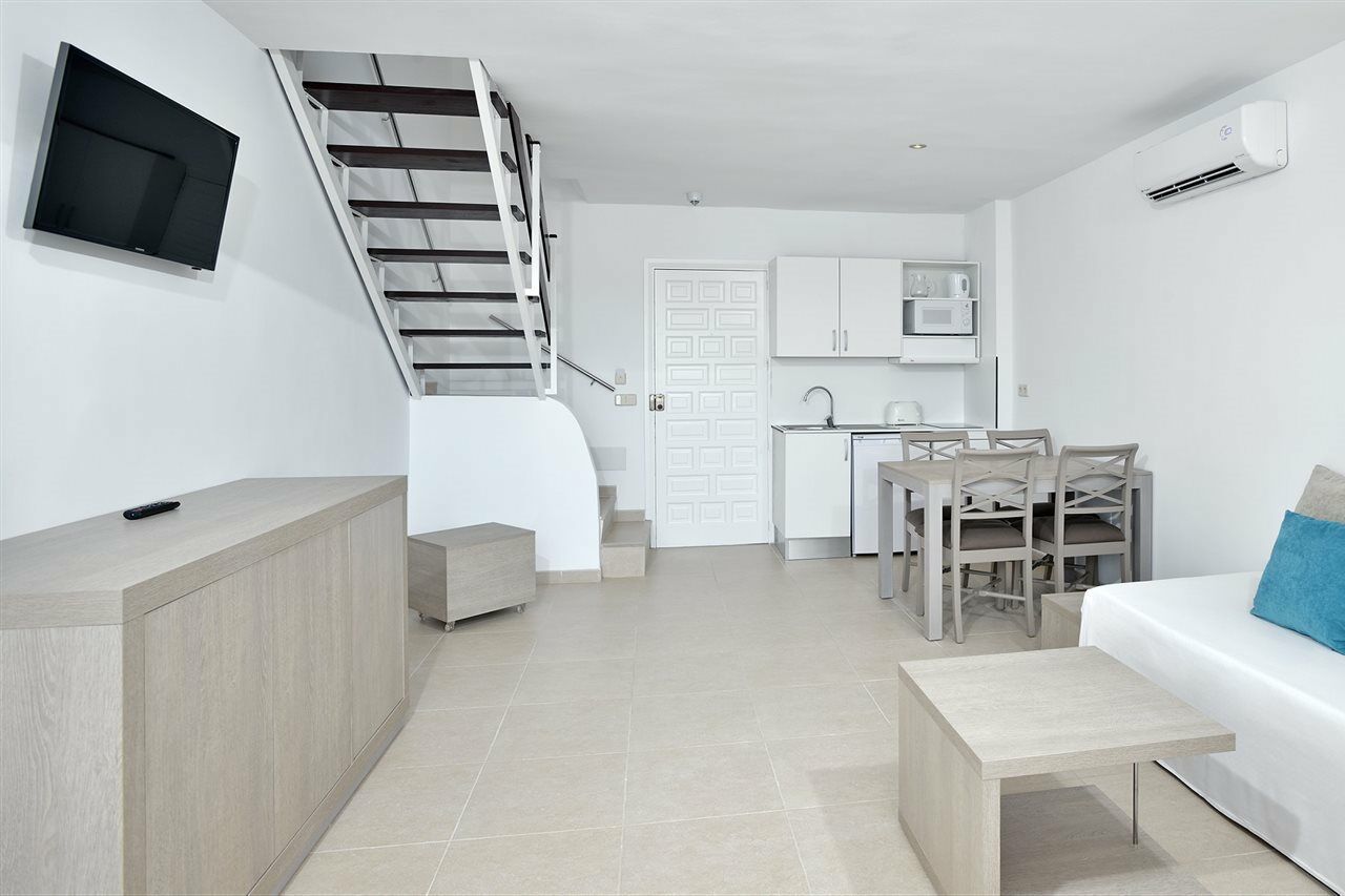 Sol Cala D'Or Apartamentos Екстериор снимка